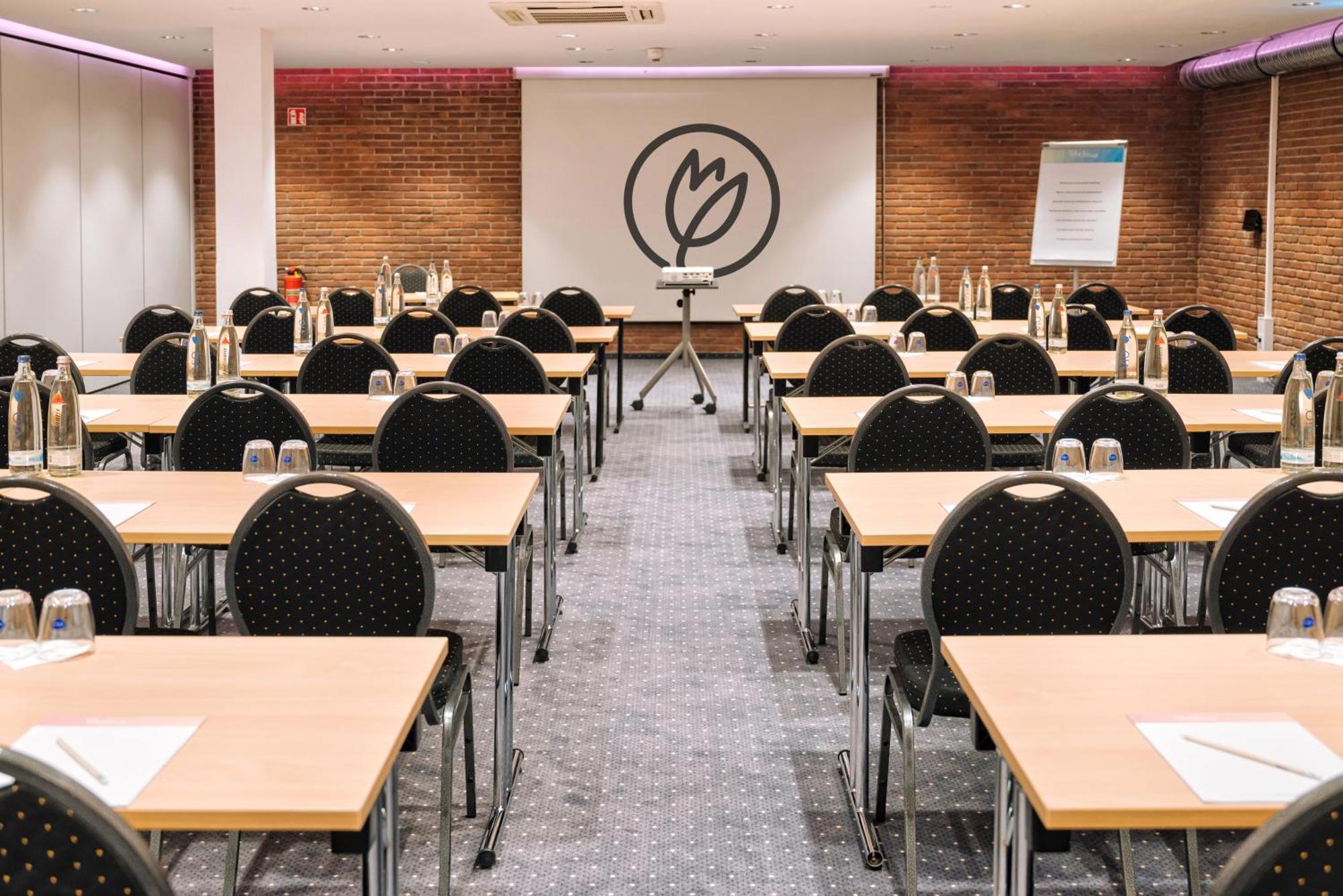 Tulip Inn Ludwigshafen City Екстер'єр фото