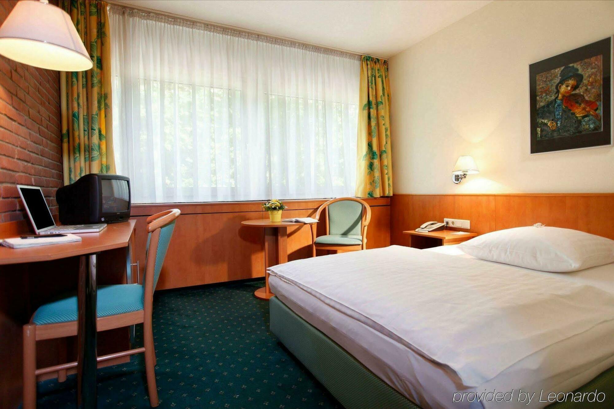 Tulip Inn Ludwigshafen City Екстер'єр фото